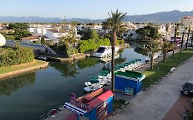 Le Marinola à Empuriabrava